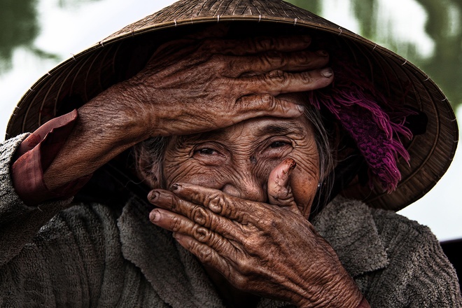 Nhiếp ảnh gia Pháp Việt Nam - Sự kết hợp giữa nhiếp ảnh và nền văn hóa đặc trưng của Việt Nam đã tạo ra nhiều tác phẩm đẹp mắt và ấn tượng. Nhiếp ảnh gia Pháp Việt Nam đã góp phần giới thiệu hình ảnh về Việt Nam đến với người nước ngoài và cũng phát triển nên một chất lượng nhiếp ảnh Việt Nam chất lượng cao.
