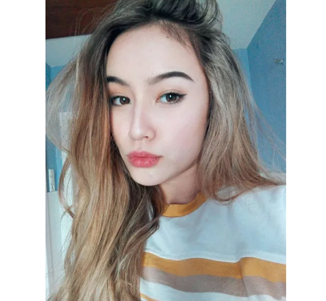 4 “hot girl lai” vua giau co, xinh dep lai hoc rat gioi hinh anh 10