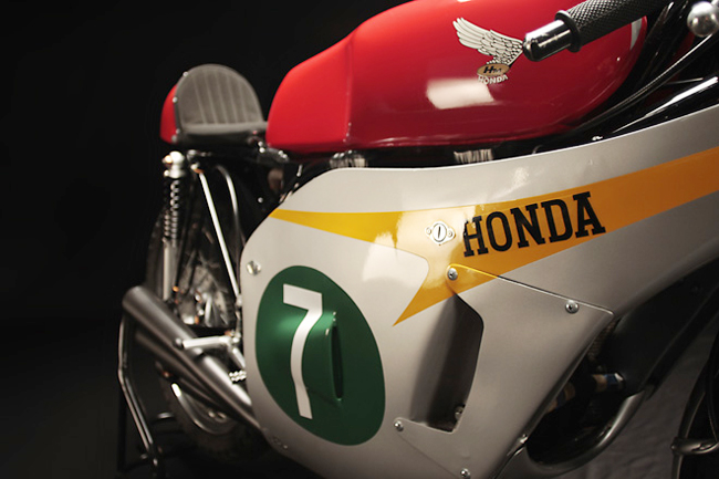 honda rc166: 