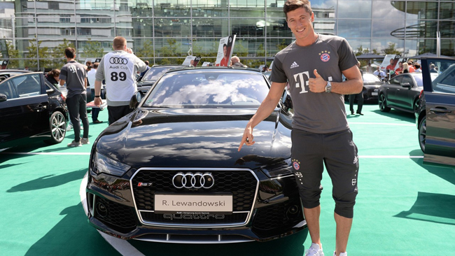 “dan sao” bayern munich hao hung nhan xe khung tu audi hinh anh 9