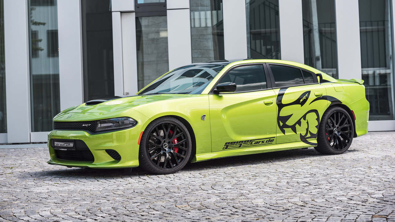 Dodge Charger Hellcat phiên bản độ, công suất 782 mã lực