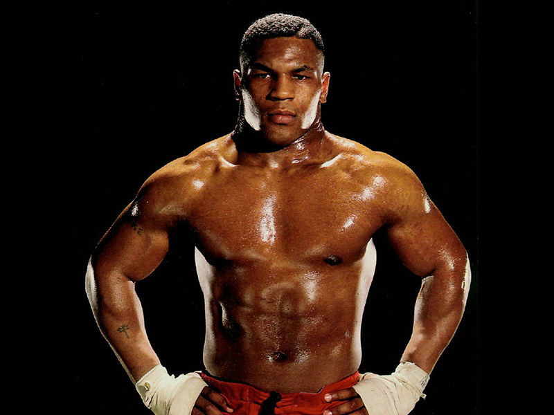 Chiếc cổ vuông kỳ dị của võ sĩ Mike Tyson “khủng” cỡ nào?