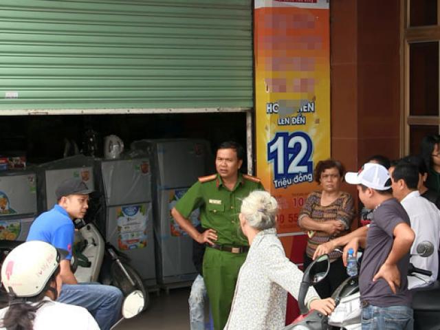 Quản lý trung tâm điện máy bị nhân viên đâm tử vong