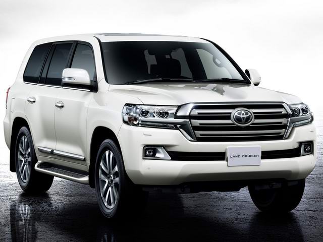 Toyota Land Cruiser đang thực sự giảm giá 130 triệu đồng?