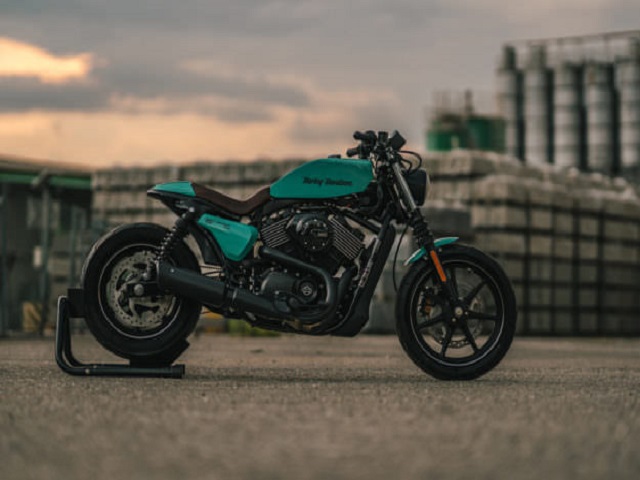 Harley-Davidson Street 750 2016 màu ngọc lam cực ”độc”