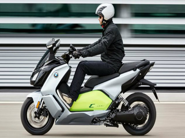 2017 BMW C Evolution lên kệ, giá 312 triệu đồng