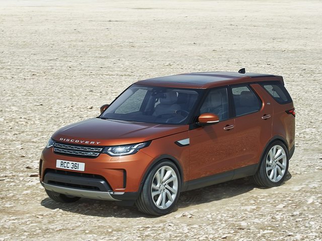 Khám phá Land Rover Discovery Sport giá 15 tỷ đồng