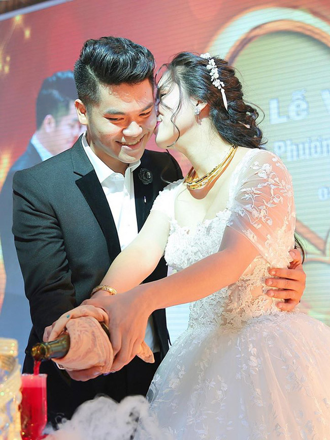 chuyen yeu kho tuong cua le phuong va trai tre kem 7 tuoi hinh anh 17