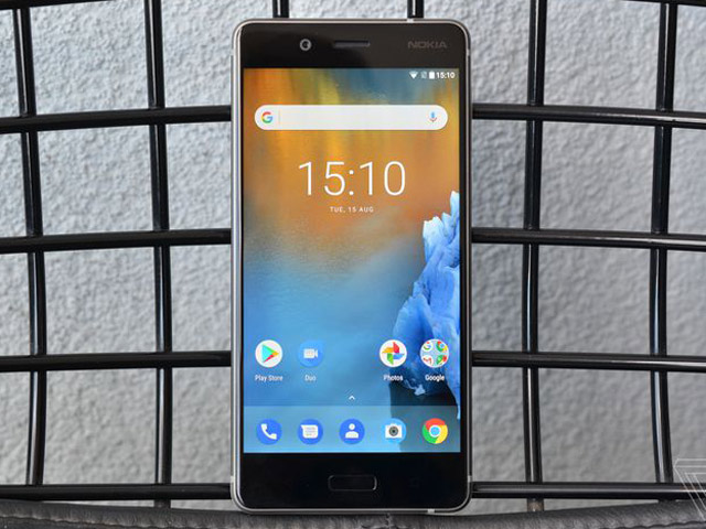 Trên tay Nokia 8 cấu hình khủng vừa mới ”ra lò”