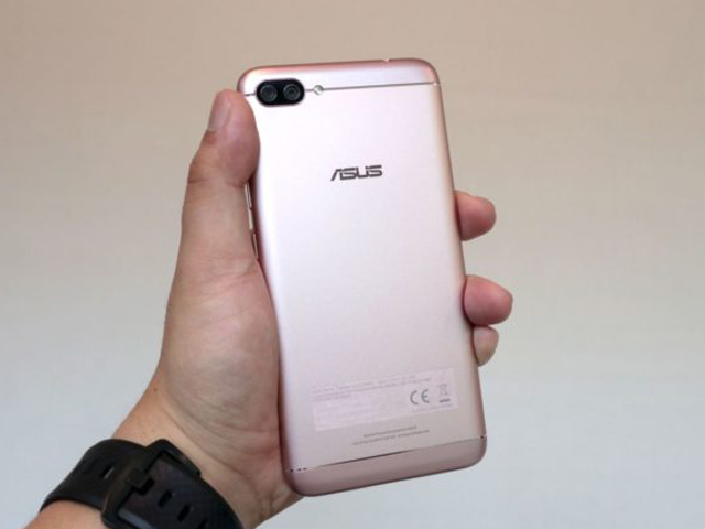 Zenfone 4 Max Pro pin “khủng” giá 4,9 triệu đồng sắp về Việt Nam