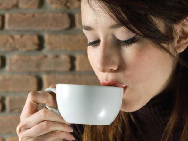 Uống cà phê giúp kéo dài tuổi thọ