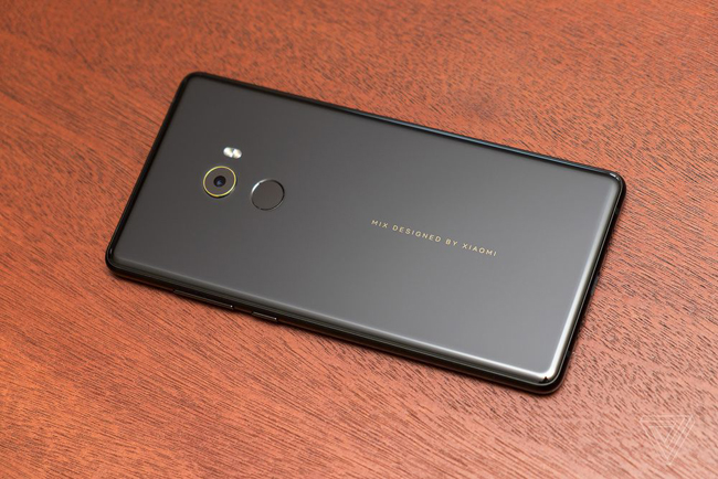 ngam xiaomi mi mix 2 dep rung roi hinh anh 3