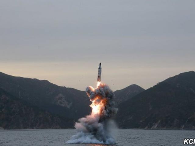 Triều Tiên sắp có tàu ngầm hạt nhân hủy diệt đầu tiên?