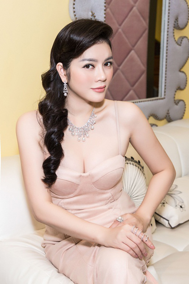 nong bong va duoc dai gia san don, nhung nguoi dep u40 van chua chong hinh anh 16