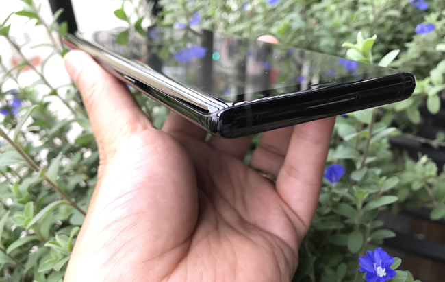 tren tay samsung galaxy note 8 mau den huyen bi sieu dep hinh anh 15