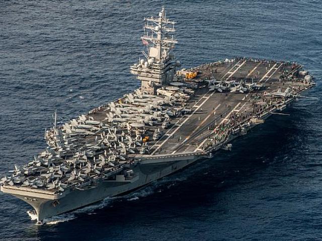 Siêu tàu sân bay Mỹ sắp “tiến vào vùng biển Triều Tiên”?