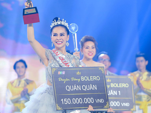 Cô gái xinh như hoa hậu đăng quang ”Duyên dáng Bolero 2018”