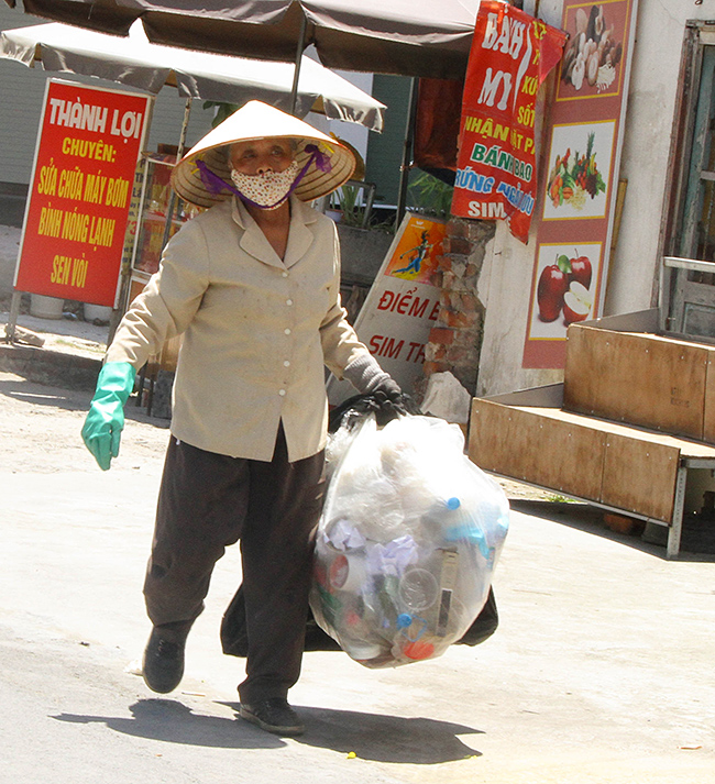 anh: nhung manh doi muu sinh duoi nang nong hon 40 do c hinh anh 6