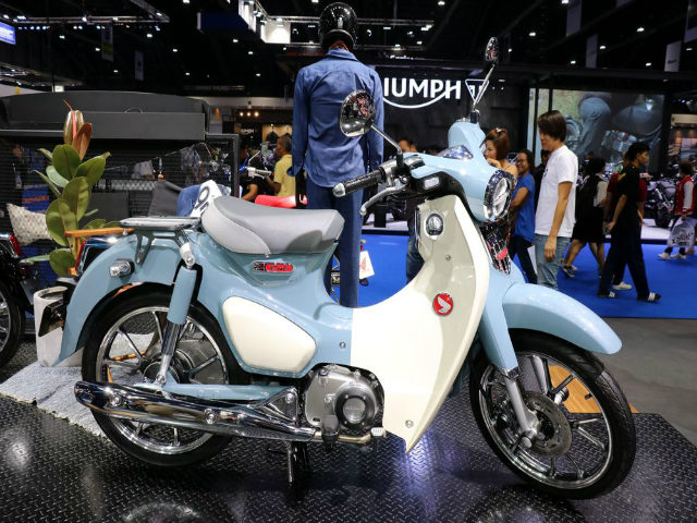 2018 Honda Super Cub C125 đã về Việt Nam, làng xe xao động