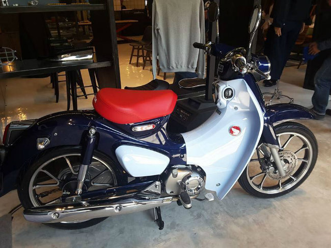 2018 honda super cub c125 dac biet ve viet nam, tang “khau vi” la hinh anh 1