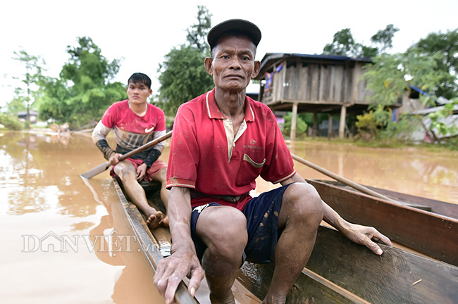 anh: dan vung lu attapeu song trong rung, ba ngay khong an uong hinh anh 6