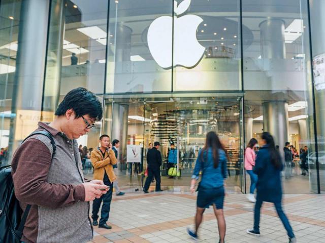 Bán ít hàng và chịu thuế từ Trump, lợi nhuận Apple vẫn tăng chóng mặt