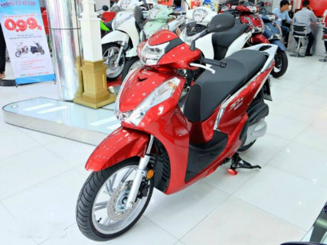 Bảng giá xe máy Honda tháng 8/2018: Xe ga đồng loạt giảm