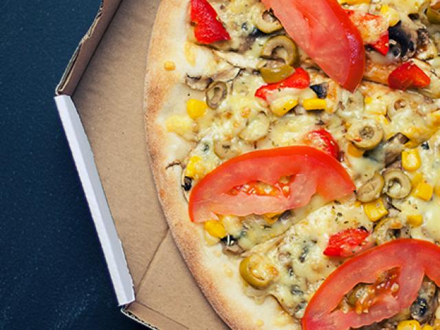 Ba thanh niên Mỹ gọi pizza, bắn chết người giao hàng rồi thản nhiên ăn