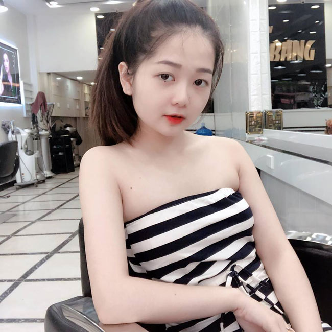 dong huong van toan co mot fan girl bong da xinh dep the nay! hinh anh 3