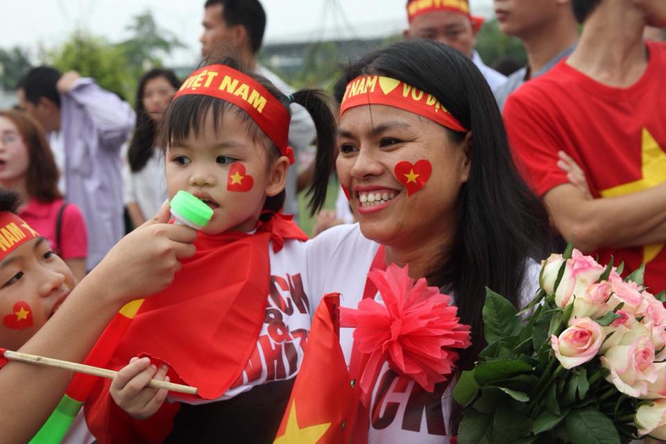 [truc tiep] le don olympic viet nam: di chuyen 