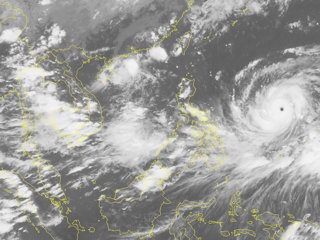 Bộ TT&TT phát cộng điện ”khẩn” ứng phó siêu bão MANGKHUT