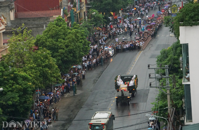 chu tich nuoc tran dai quang da an nghi tai que nha ninh binh hinh anh 3