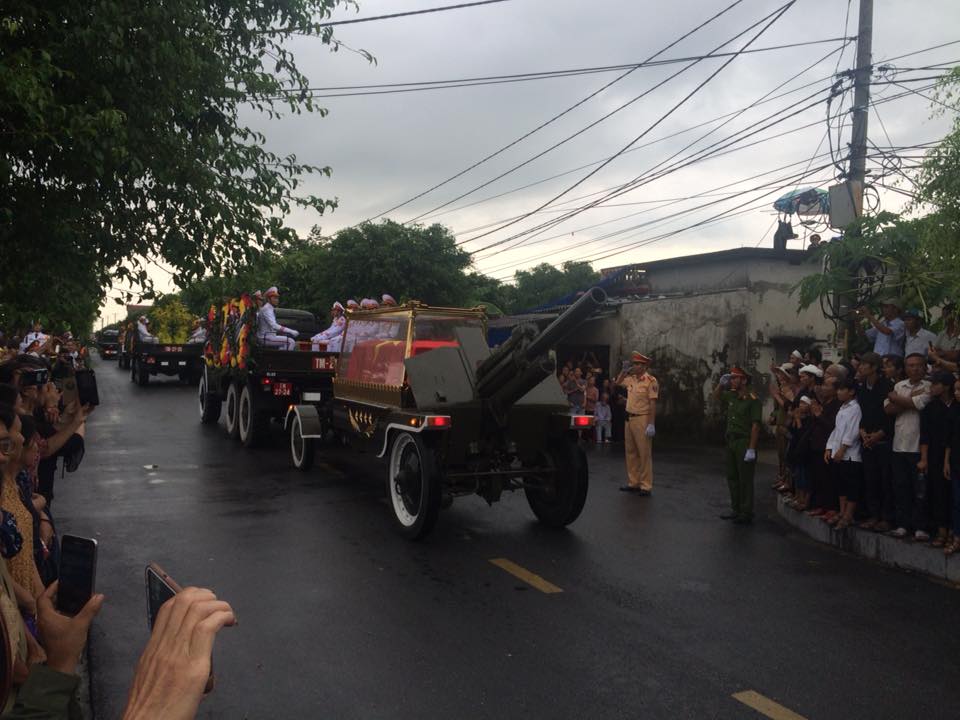 chu tich nuoc tran dai quang da an nghi tai que nha ninh binh hinh anh 7