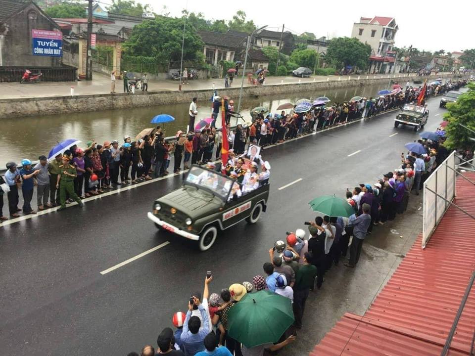 chu tich nuoc tran dai quang da an nghi tai que nha ninh binh hinh anh 10