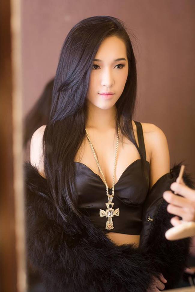 3 hot girl tram anh, hong anh, emily len xe hoa cung ca si underground gio ra sao? hinh anh 3