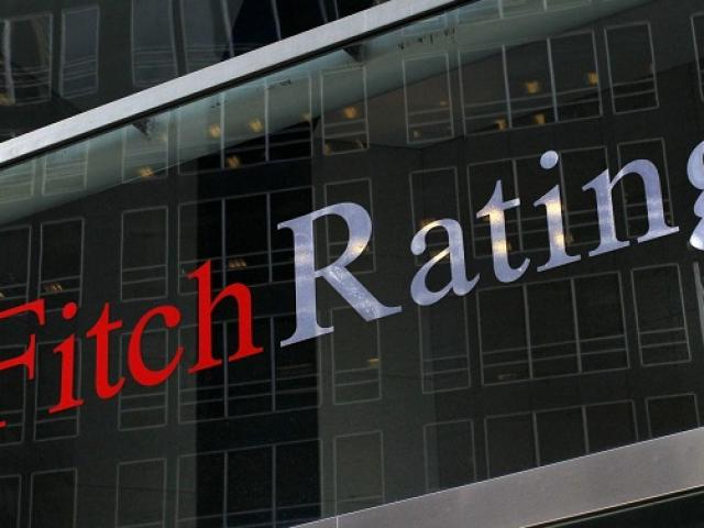 Fitch bất ngờ rút đánh giá tín nhiệm Vingroup, cổ phiếu VIC ra sao?