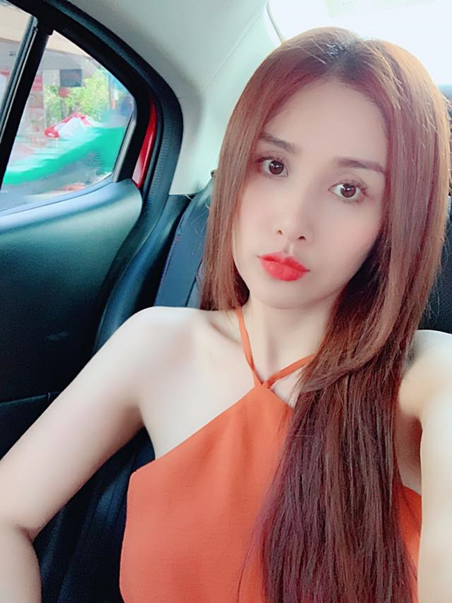 phong cach quyen ru hon sau khi ly hon cua thao trang, quynh chi hinh anh 16