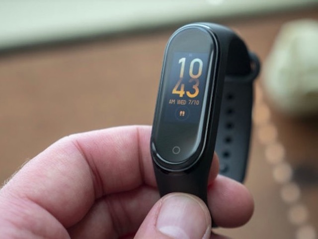 Đánh giá Xiaomi Mi Band 4 - vòng đeo tay có 1 triệu chiếc bán ra trong 8 ngày