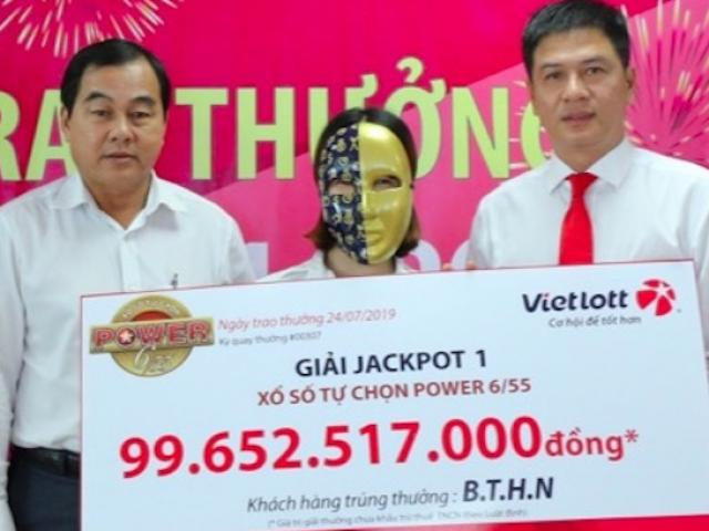 Quyết định bất ngờ giúp một đại gia đình ở Bến Tre trúng jackpot 100 tỉ