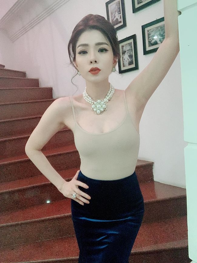 le quyen: do ngu cung phai 100 trieu dong, kim cuong dat kin nguoi hinh anh 1