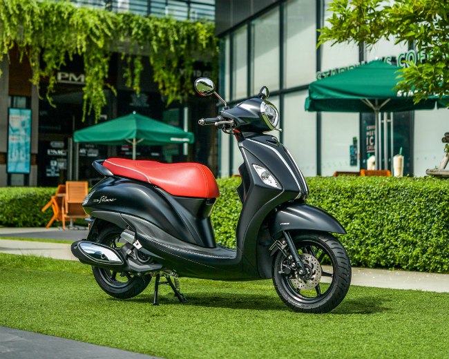 yamaha grande hybrid da re lai dep, bao sao fan vespa, sh mode chao dao hinh anh 16