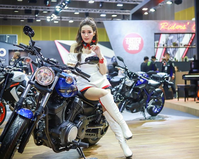 ngam dan chan dai “sieu nong” ben xe moi tai trien lam 2019 big motor sale hinh anh 5