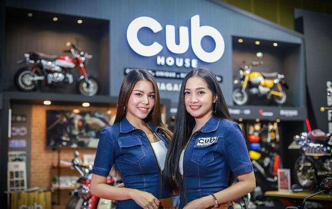 ngam dan chan dai “sieu nong” ben xe moi tai trien lam 2019 big motor sale hinh anh 6