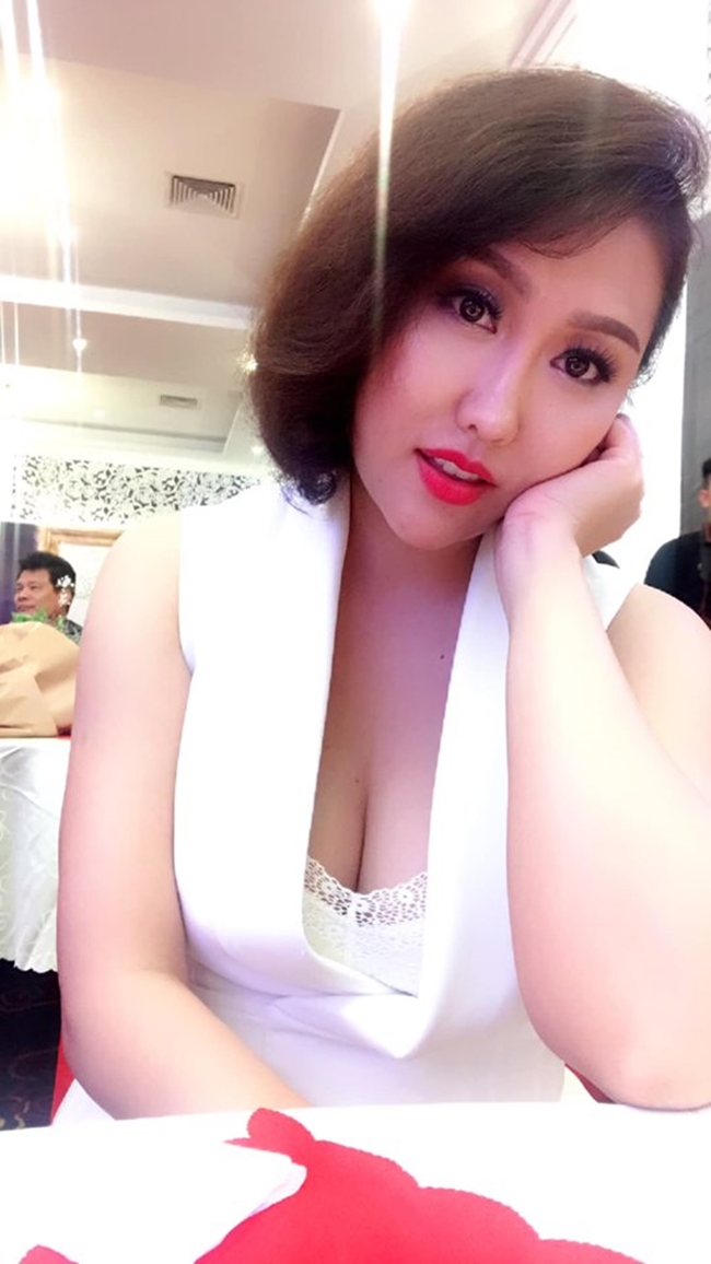 ky duyen, mai phuong thuy, ngan 98, phi thanh van gap 'hoa' vi khoe vong 1 hinh anh 18