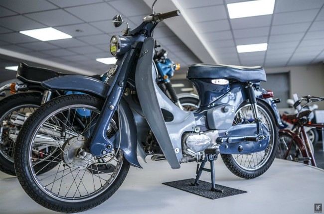 xao xuyen ngam huyen thoai honda super cub tu co toi kim hinh anh 17