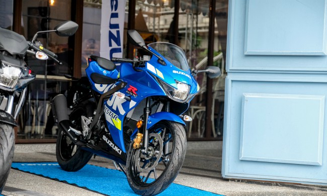 can canh 2020 suzuki gsx-r/s 150 dep ngo ngang, phai manh me tit hinh anh 1