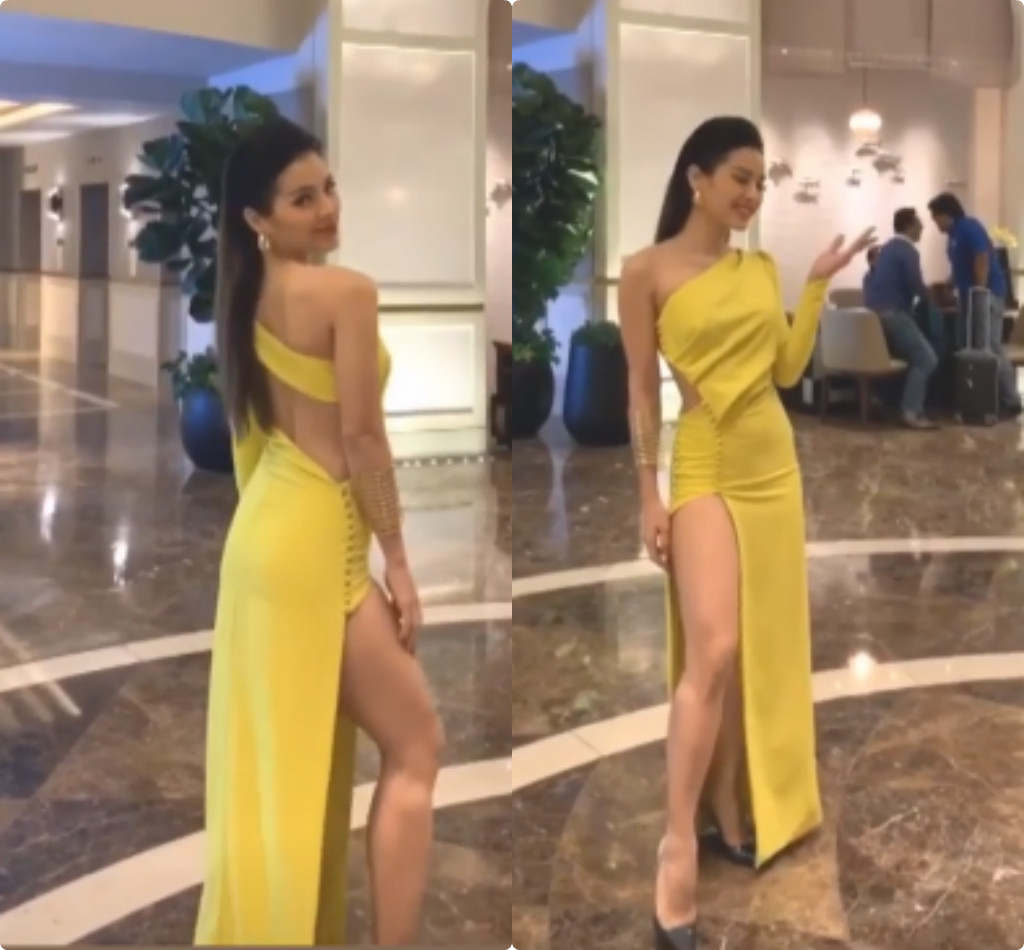 Angela Phương Trinh diện váy đính nơ to, sánh đôi Hứa Vĩ Văn dự sự kiện