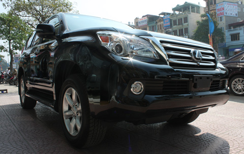 Giá sàn tính thuế xe Lexus GX 460 tăng mạnh nhất trong đợt điều chỉnh này. Ảnh: Trọng Nghiệp