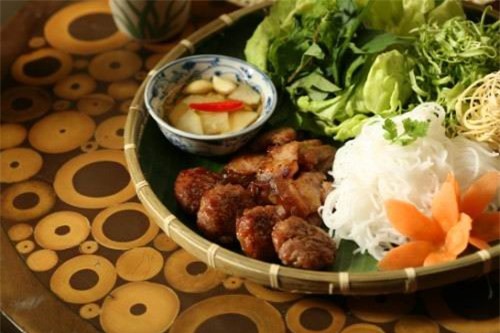 Bún chả mang phong vị ẩm thực Hà thành. Ảnh: monngonblog.blogspot.com