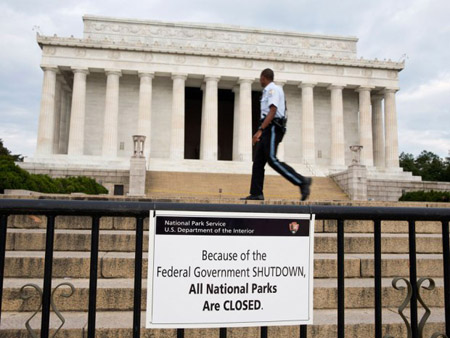 Tất cả các công viên quốc gia ở Mỹ bị đóng cửa vì không có ngân sách.  